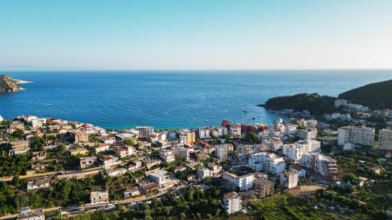 Mistral Inn Himare Exterior foto